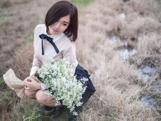 幸福的个性签名宣言 别说谎别彷徨总会有人喜欢你最糟的模样