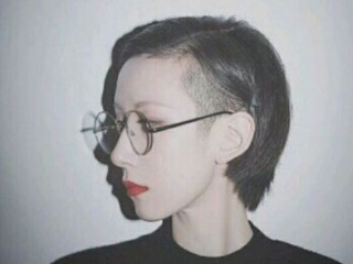 霸气犀利的个性签名最新版 那年我们都只是年少无知