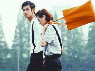 最新微信个性情侣签名 愿在你这里放下原则