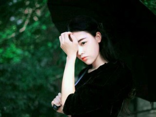 霸气超拽个性签名 带着你的红颜滚出我的世界