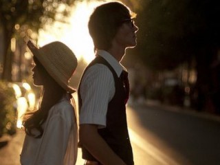 般配的幸福情侣签名一男一女 愿意陪你从校服到婚纱