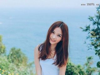 简短的英文个性签名带翻译最新版 你会发光却刺痛了我的心