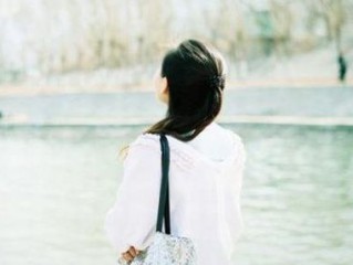 关于爱情的个性签名伤感句子精选 珍惜后的失去比什么都痛