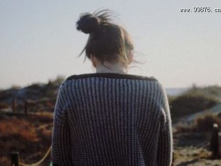 看不透的虚伪个签悲伤的 人的眼睛有亿像素却始终看不透人心
