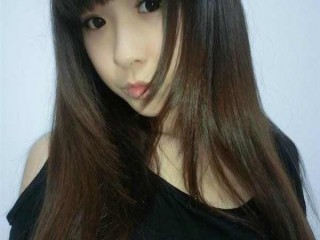 唯美签名: 玫瑰我没偷，但爱情却是真的。-女生签名