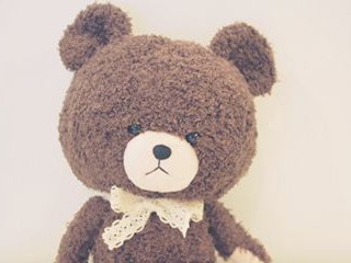 有关暗恋的qq个性签名 明知你身边人潮太拥挤