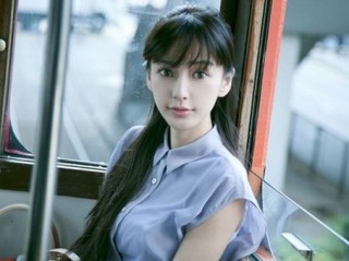 与爱情有关的非主流个性签名 世界静得听到了自己心跳的声音