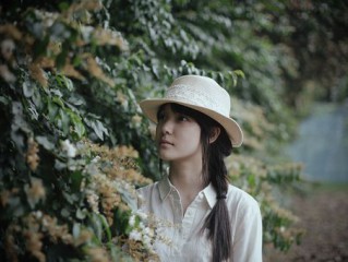 唯美意境悲伤个性签名 最喜欢的人却不在我身边