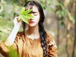 女生伤感哲理个性签名 爱搭不理就不要在坚持