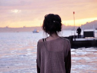 结婚的日子我已经定好了 就差找新郎了_霸气的女生个性签名