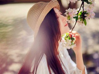女生超拽霸气的qq个性签名 姐是你穿不出来的气质