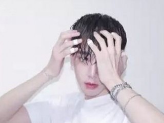 男生暗恋女生的无奈个性签名 你为何不能爱我一秒