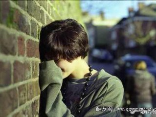 女生签名: 连我最信任的闺蜜都在变化给我看。-女生签名
