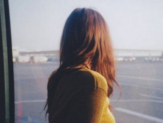 经典爱情QQ个性签名最新 爱一个人就是毁了原来的自己