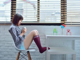 超拽霸气小幼稚男生个性签名 别和我玩心眼我属马蜂窝的