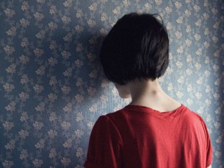 最雷人超拽的qq搞笑个性签名 洗厕剂和妇炎洁可以换着用