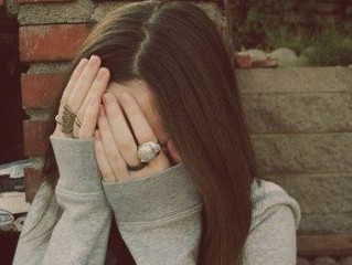 个性签名最新版的女生伤感 给你说个秘密你别皱眉