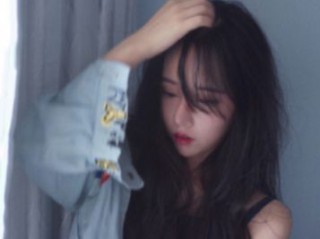经典的qq非主流伤感个性签名 那一年还不懂什么是沉淀
