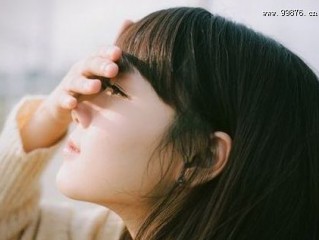 害怕被冷落的无助qq签名 一个人的女生伤心短句
